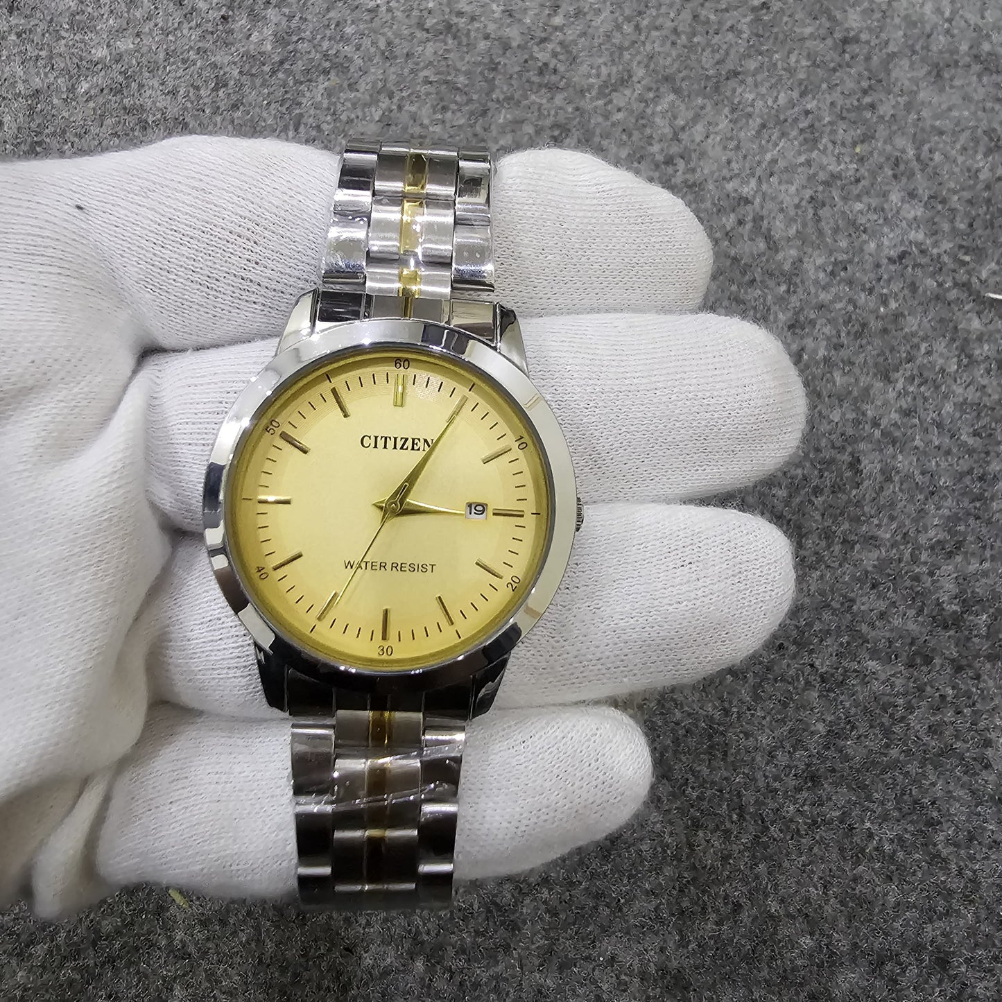 Citizen Premium Watch - Bold Style, Relible Precision